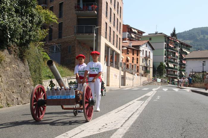 Danborra eta piparra, festar 66 1503578009266