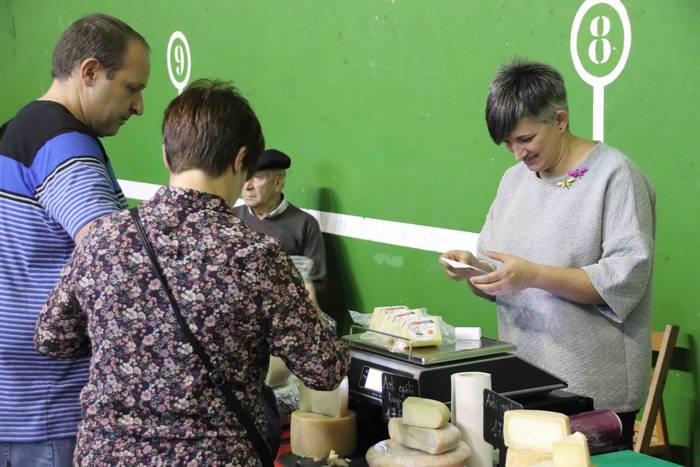 Jendetza elkartu du Asteasuk 24 1569763909287