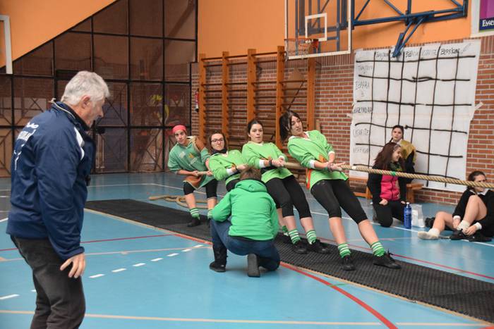 Tira eta tira, Euskal Herrik 12 1512311304821