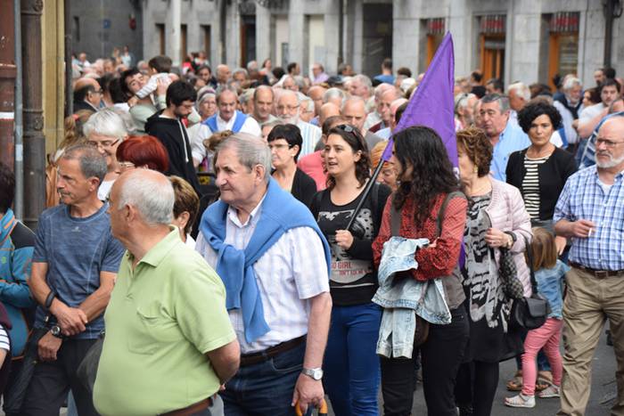 Pentsiodunen manifestazioa 23 1528548372169