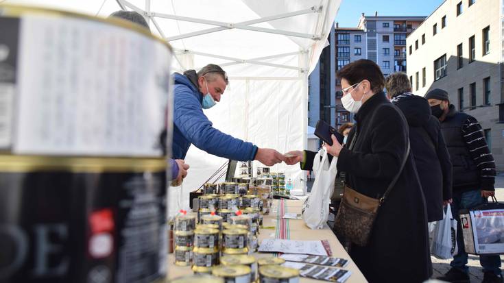 Gabonen atariko azoka, berezi