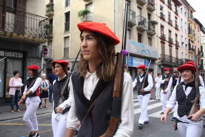 Lizarrez apaindutako kaleeta 213 1498481023202