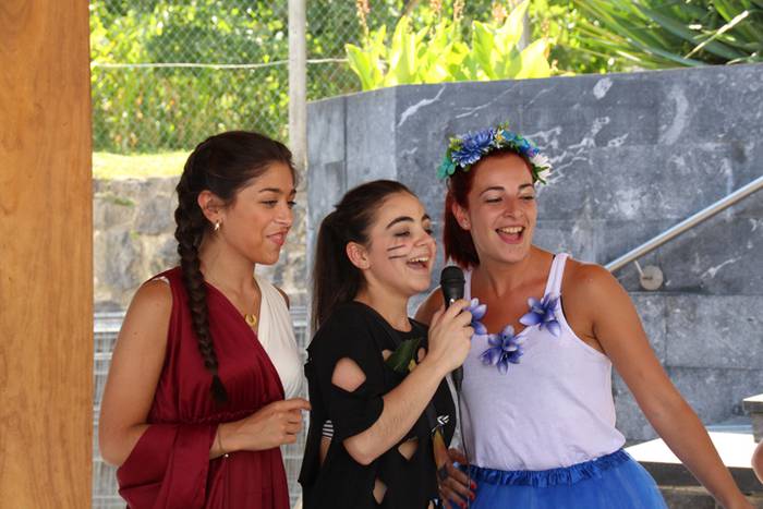 ALBIZTURKO ANDRAMARI JAIAK 2 5 1502728598390