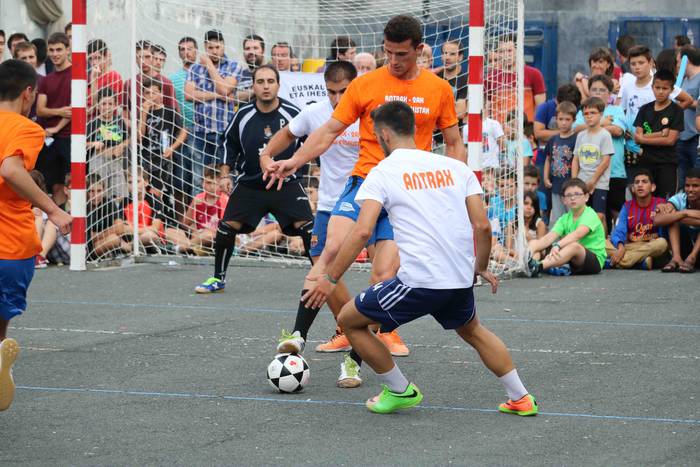 Antrax taldeak irabazi du Sa 47 1532515357069