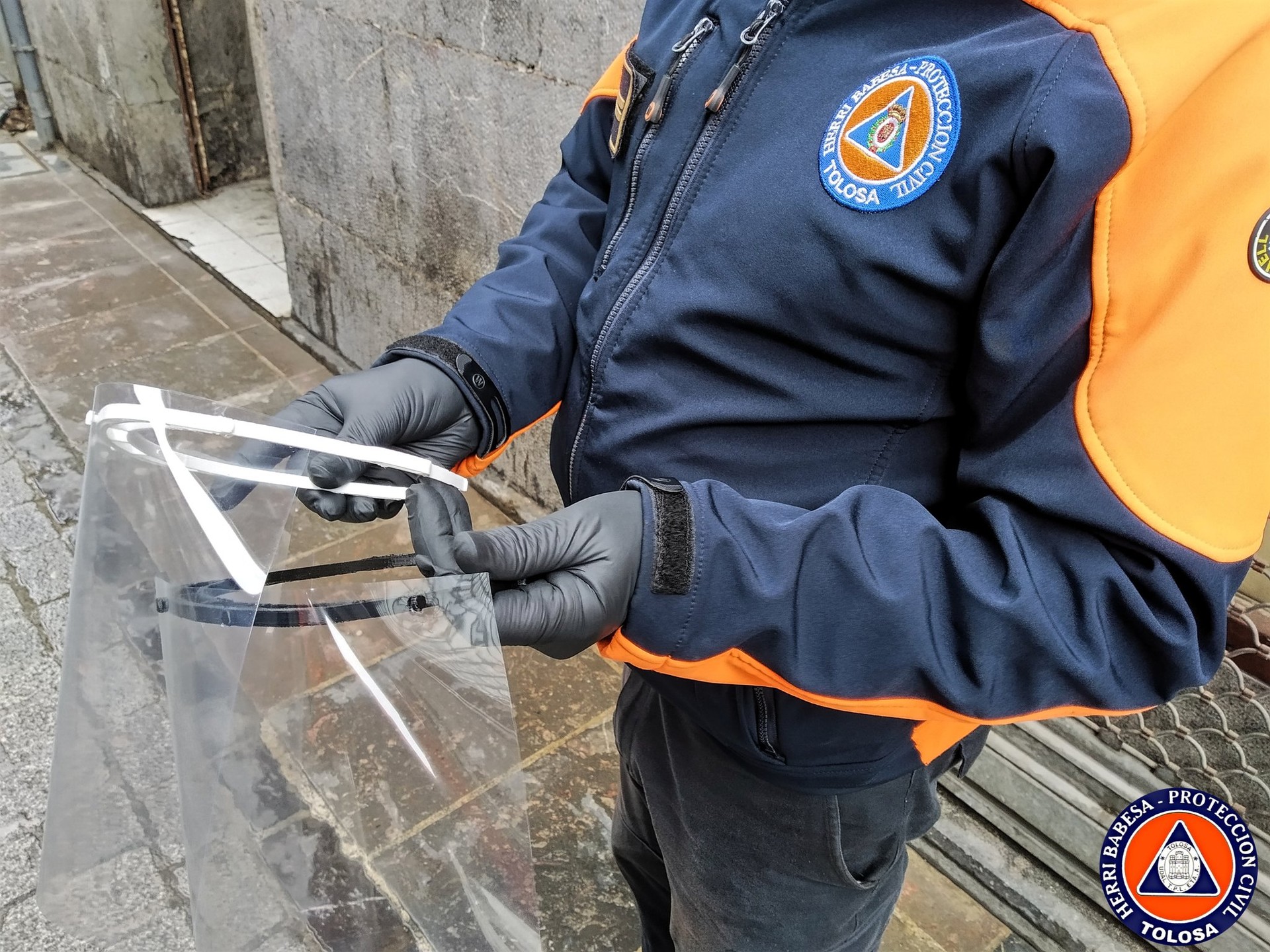 600 bisera babesle, herriko merkatari, ostalari eta autonomoentzat
