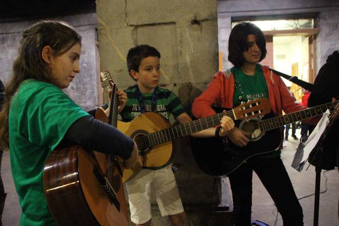 Xexili Eguna Altzon eta Alegian 2015 38 1448046391935