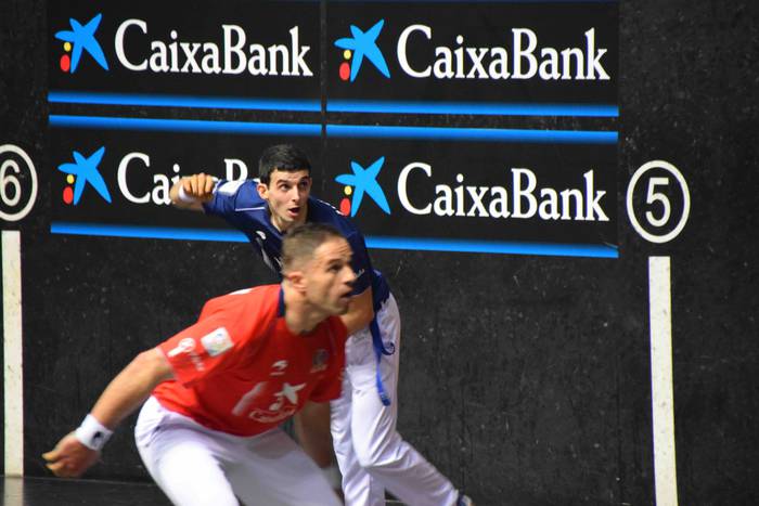 Jokin Altuna, buruz burukoan 23 1527458761574