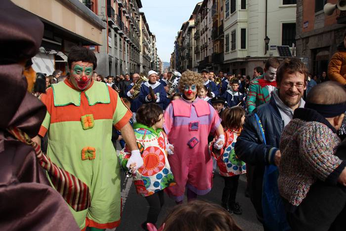 Haur jaialdia inauteriak 2016 2 1454173159033