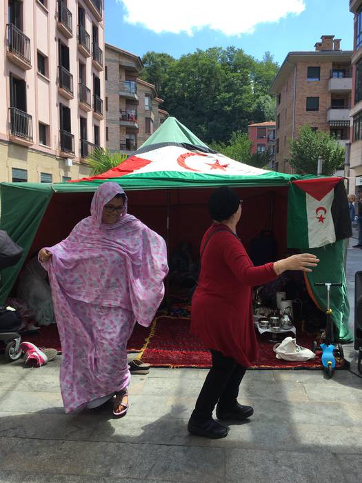 Jatorri ezberdinetako emakum 27 1560618206783