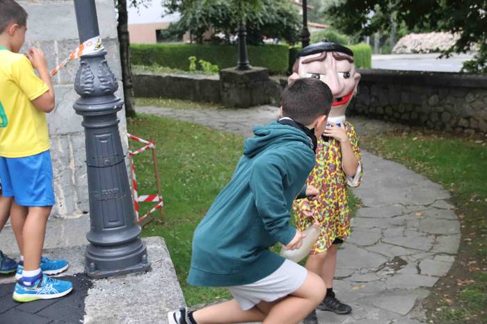 Suziria lehertuta, lau festa 42 1564684277013