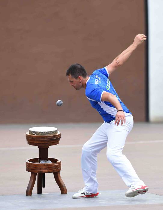 Ekitaldi hunkigarri, solidar 34 1654538304096