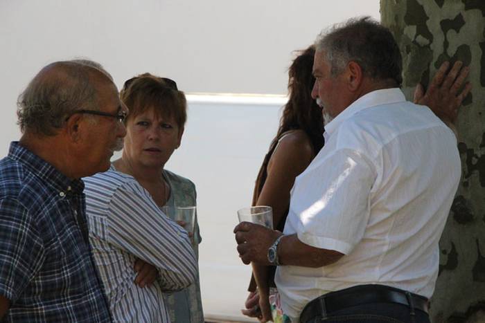 Itzalean jarri eta txotx 6 1471283685163