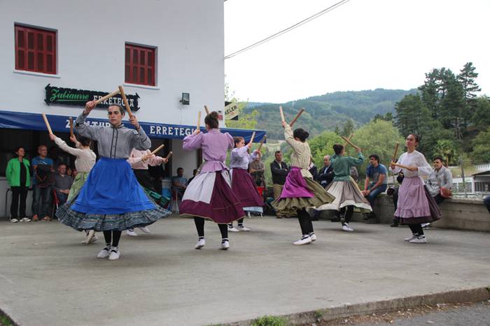 Ikaztegieta Pilareko eguna Sutarri 15 1476272150008