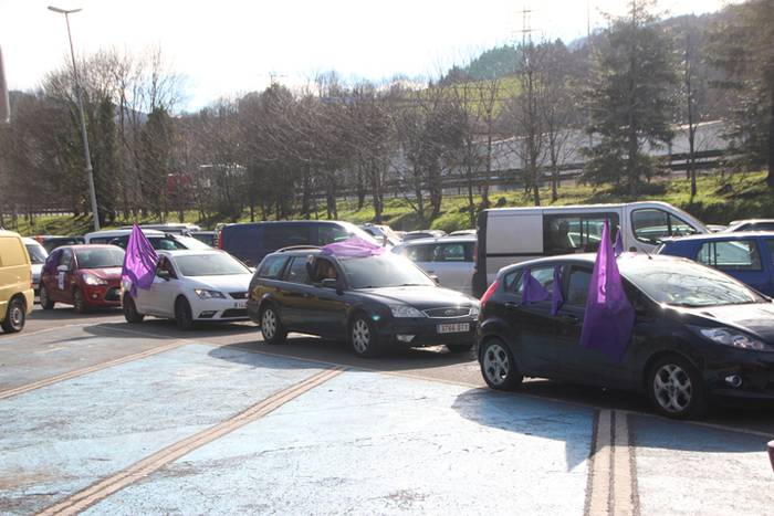 Martxoak 8 kotxe karabana 14 1520508039166