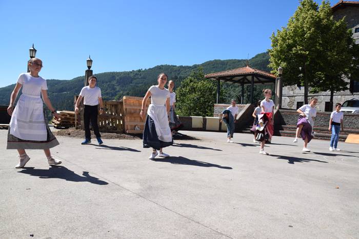 Alkizako eskola zaharreko er 20 1529756453779