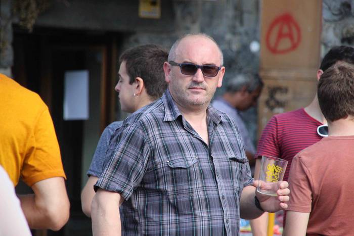 Bero sargoria, sagardoz bust 78 1532982629365