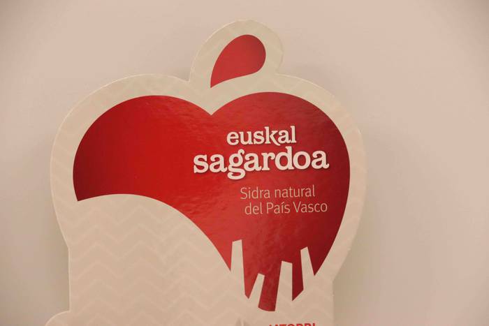 'Sagardoaren kondaira' zabal 8 1547994111900