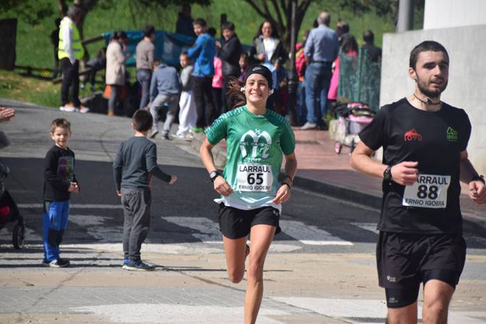 Hassan Ait Chaou eta Maitane 66 1489933962664