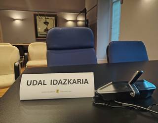 Amasa-Villabonako Udala idazkari finkorik gabe 2022. urtetik. Hau onartezina da!