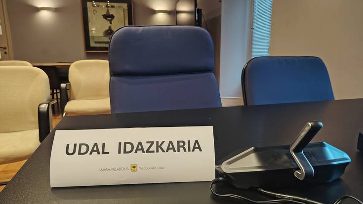 Amasa-Villabonako Udala idazkari finkorik gabe 2022. urtetik. Hau onartezina da!