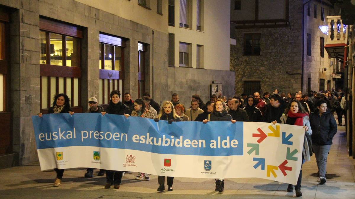 Euskal preso, iheslari eta deportatuen eskubideen alde egin dute