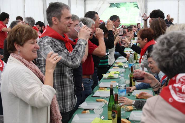 Iurre auzoaren 25. urteurren festa 14 1466265165629