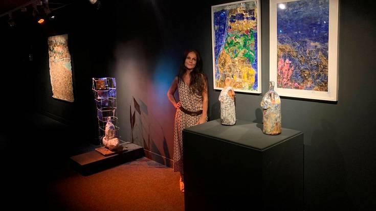 Itsasoaren ondoan, eta hondoan