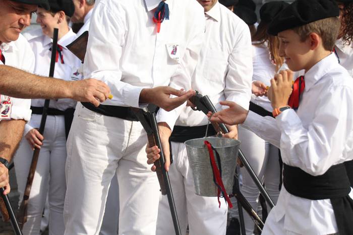 Lizarrez apaindutako kaleeta 56 1498311476752