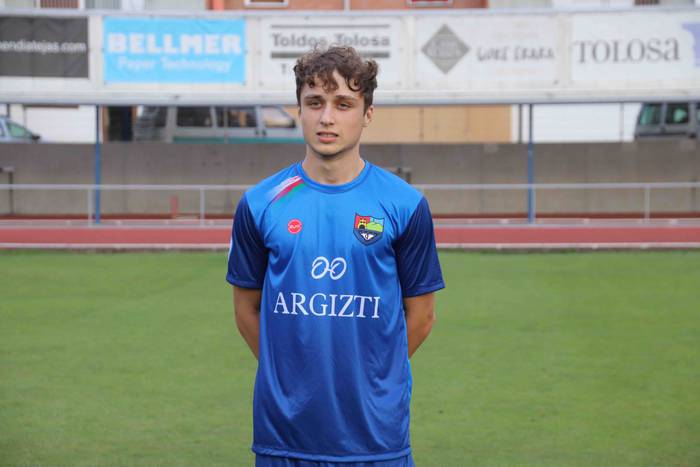 Tolosa CF-ko gizonezkoen fut 12 1662145467670