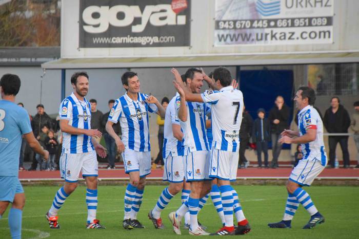 Mikel Alonso agur omenaldia tolosa berazubi 77 1544294553091