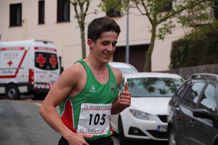 Aitziber Ibarbia eta Julen L 25 1525009006433