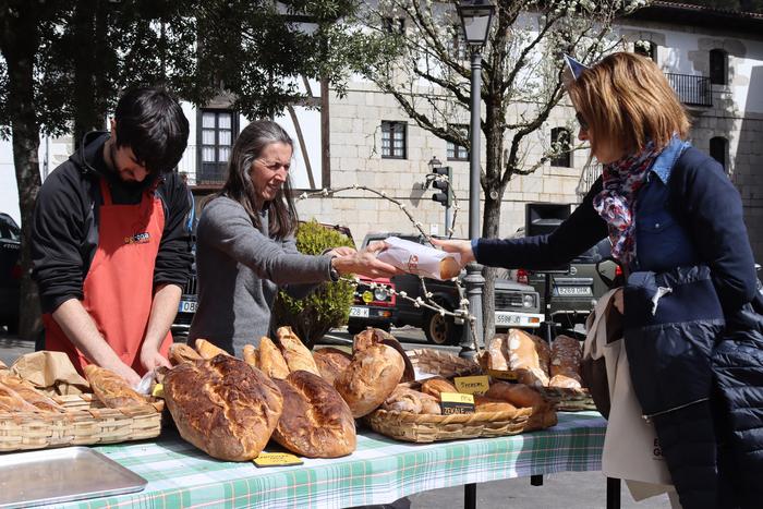 Asteburuan Udaberri Festak ospatuko dituzte Albizturren