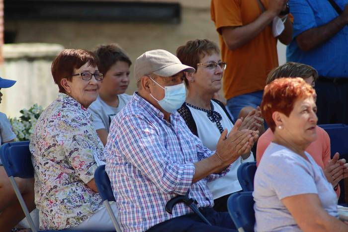 Dantzan igaro dute goiza Liz 31 1630841479844