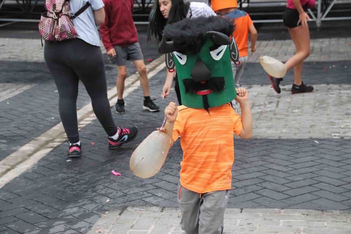 Suziria lehertuta, lau festa 25 1564684262015