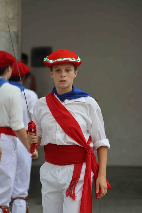 Dantza sokara batu dira emak 8 1660153166548