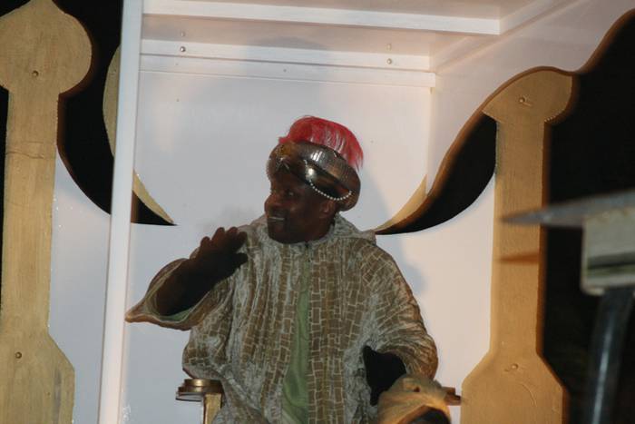 VILLABONAKO ERREGE MAGOEN DESFILEA 2017 17 1483976055270