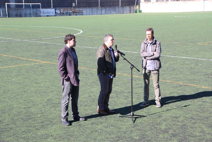 Usabalgo harmailak eta komun publikoa 4 1459597741871