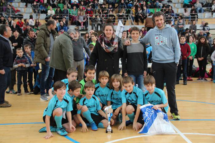 Haur eta futbol festa Shanti Txapelketan 13 1483884345937