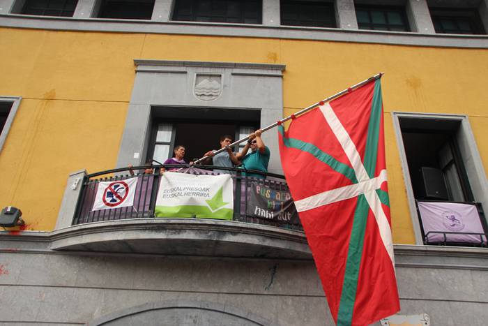 Morea nagusi plazan eta balk 23 1503489219168