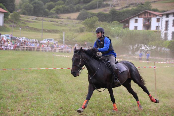 Zaldiak lasterka, gazteak desafioan 87 1472407148491