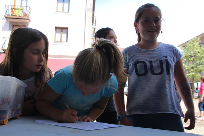 Muskerraren eguna Asteasun 10 1495373262770