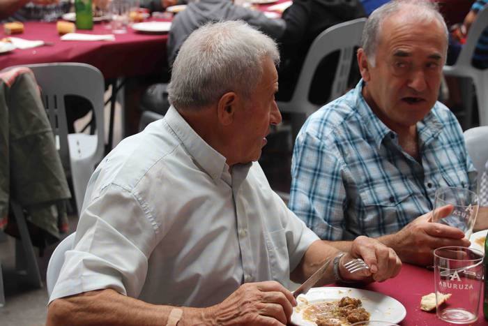 Frontoia bete da txekorra ja 57 1565532433467