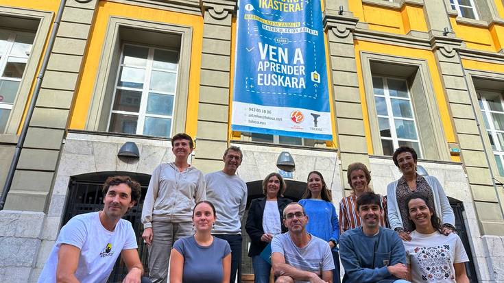 Ireki dute Aitzol udal euskaltegian izena emateko epea