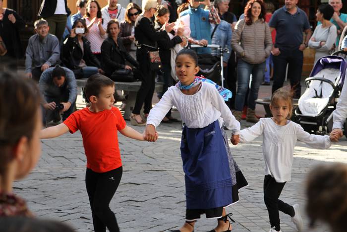 Alegia ere dantzariz josita 16 1494702949797