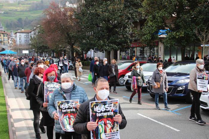 "Bada garaia tortura, gerra  10 1614447036860