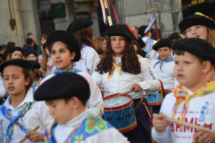 Danbor hotsak, txikienen esk 66 1551548205061