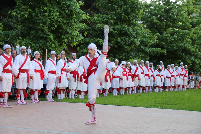 Festa hizki larriz - 244