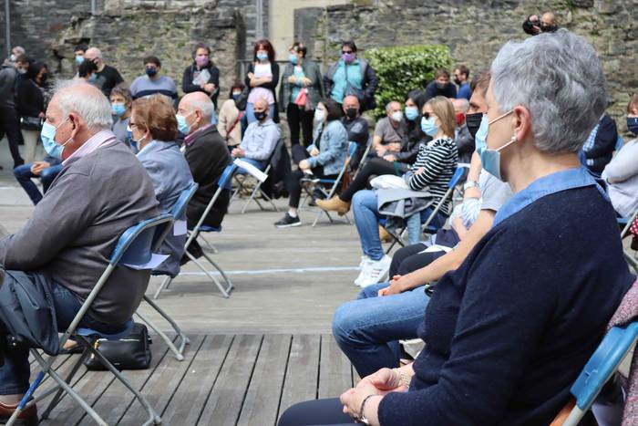 Txirrita omendu dute Tolosan 2 1621774203757