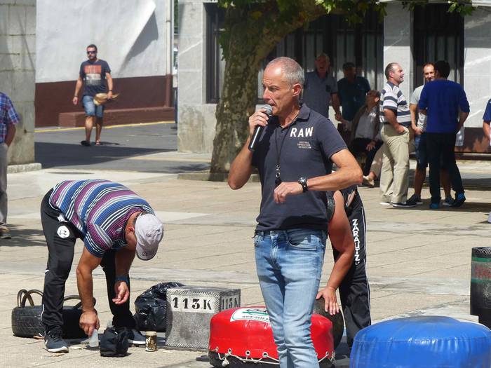 Kultura edo kirola, guztiak  104 1535469959617