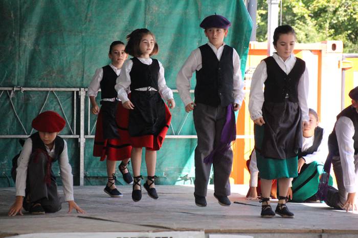 Dantzak bete du plaza 36 1473599967449